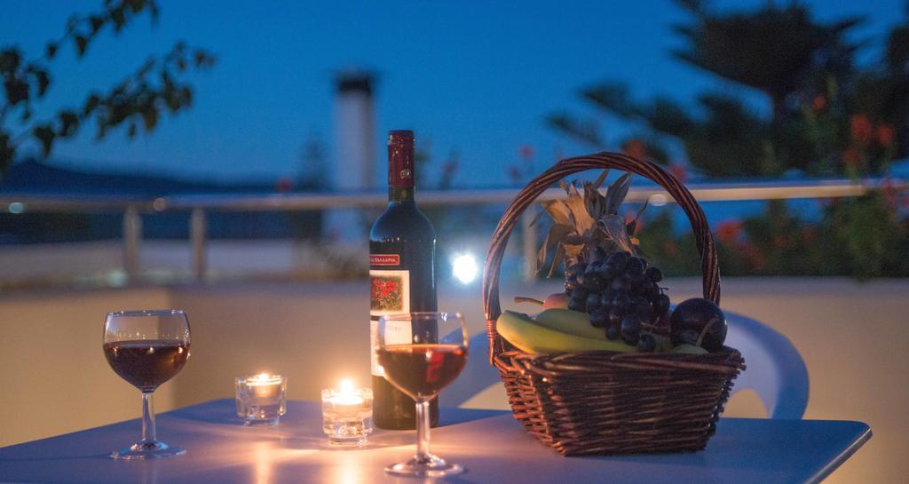 Belvedere Agia Marina Esterno foto